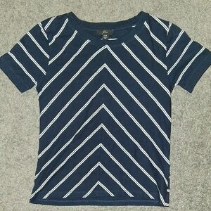 J. Crew Womens Sz Xxs Navy Chevron Stripe Tee Shirt